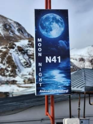 Moon Night Stepantsminda Exterior foto